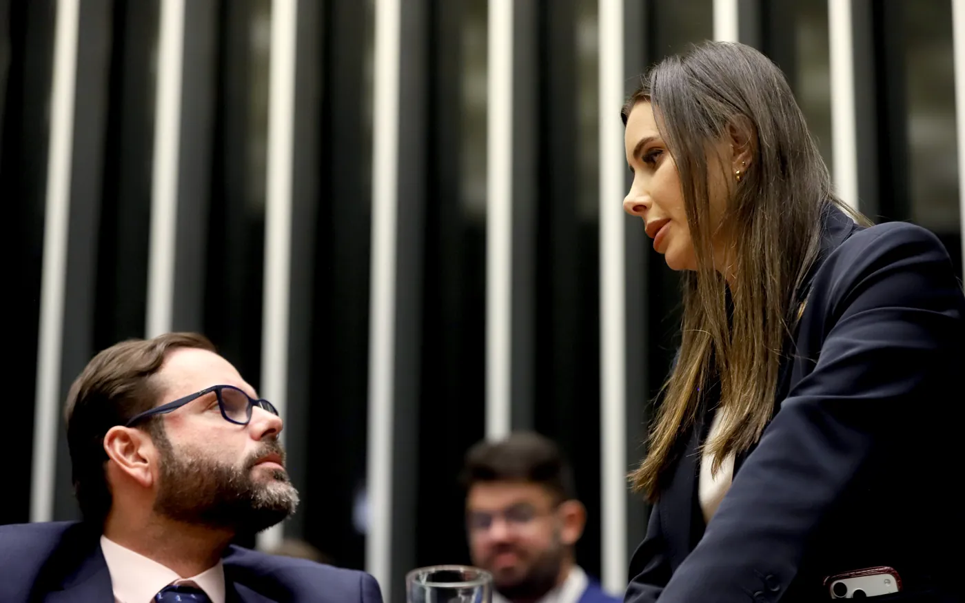 PL 2360/2024 — Saque do FGTS para esclerose múltipla e ELA